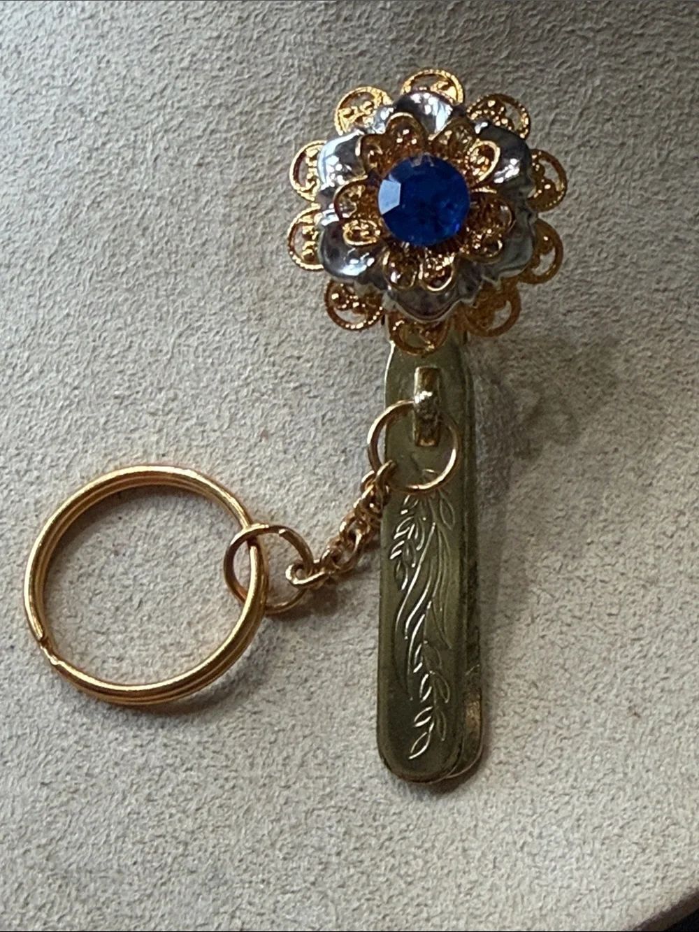 Vintage Kings Keyfinder Gold Flower Keychain with Blue Crystal Accent!